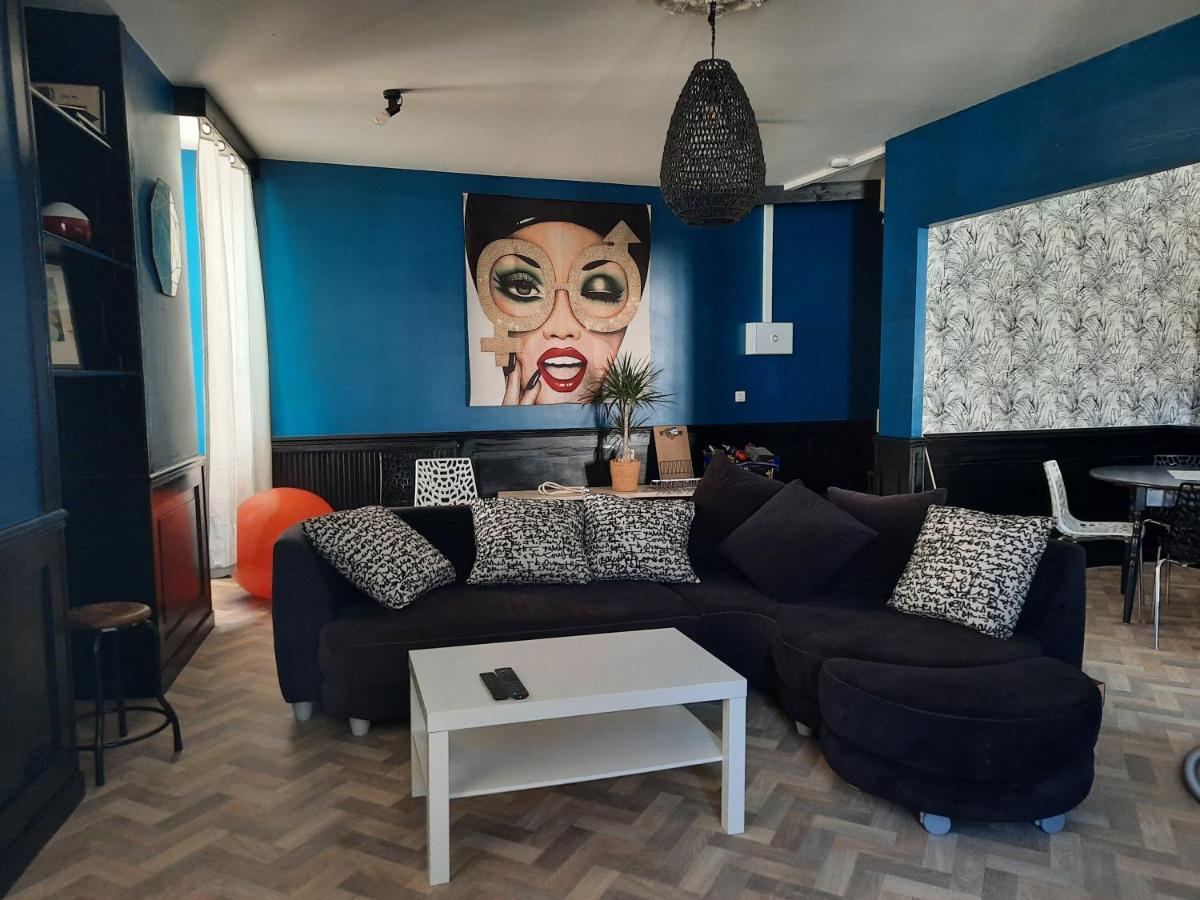 Duplex Place Du Marche Сен-Жан-д'Анжели Экстерьер фото